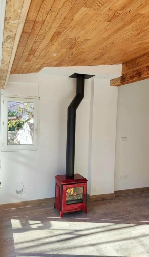 Sedan S Kırmızı Döküm Odun Sobası AKS8435 ürün küçük galeri görseli